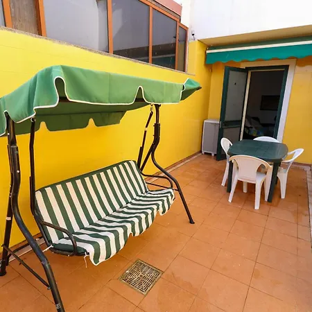 Charming In With Large Terrace Appartement *